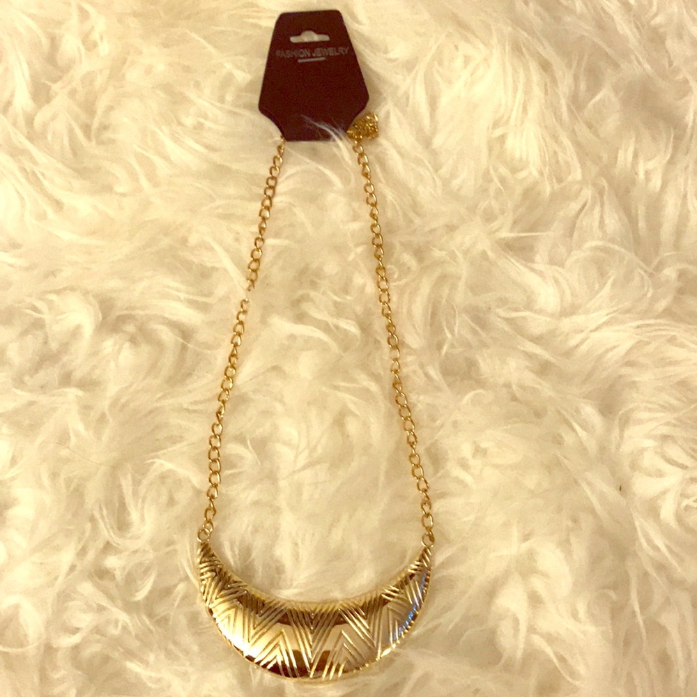 NWT Gold Necklace